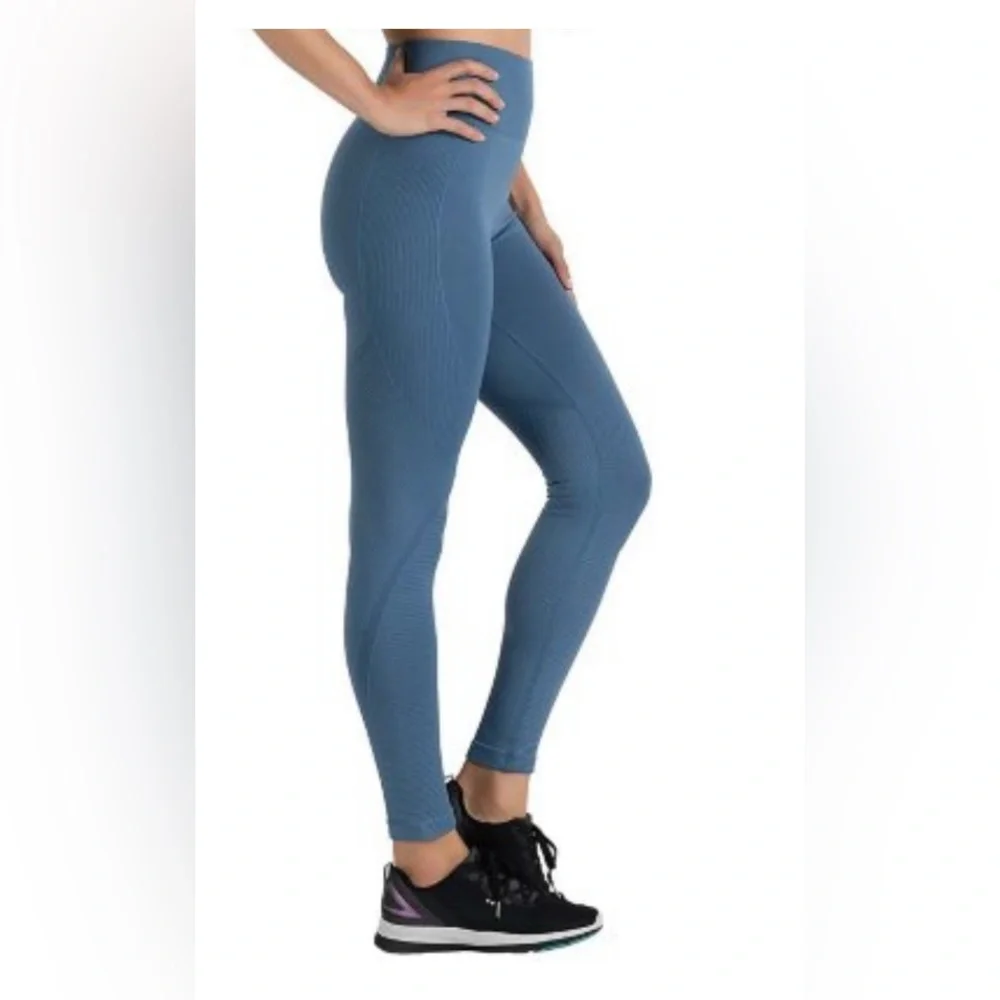 Member’s Mark High Rise Leggings - Picture 2 of 6